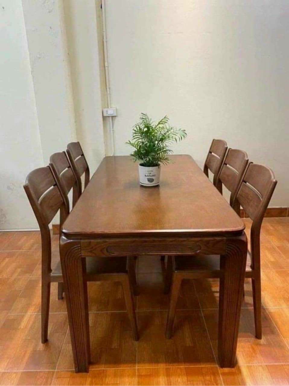 Bộ bàn ăn gỗ Sồi Nga 2 tầng 6 ghế đẹp giá rẻ