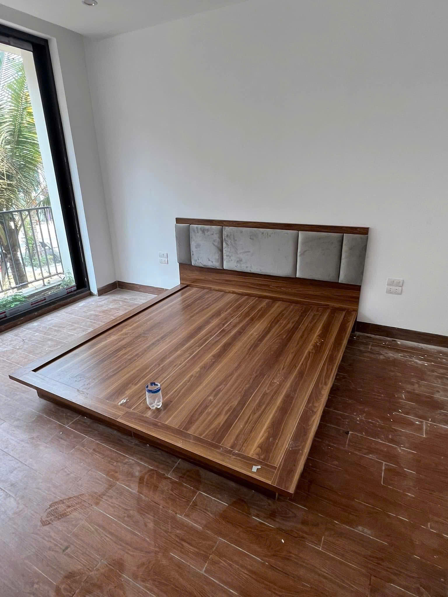 Giường ngủ gỗ công nghiệp MDF bọc đệm đầu giường